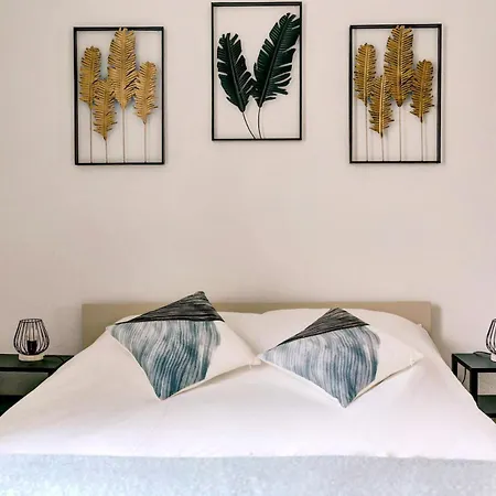 Le Courcillon Calme, Cour Privee & Proche Chateau فيرفاي