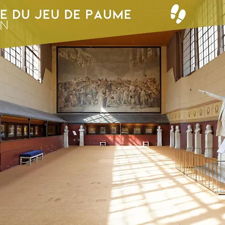 شقة Le Courcillon Calme, Cour Privee & Proche Chateau *