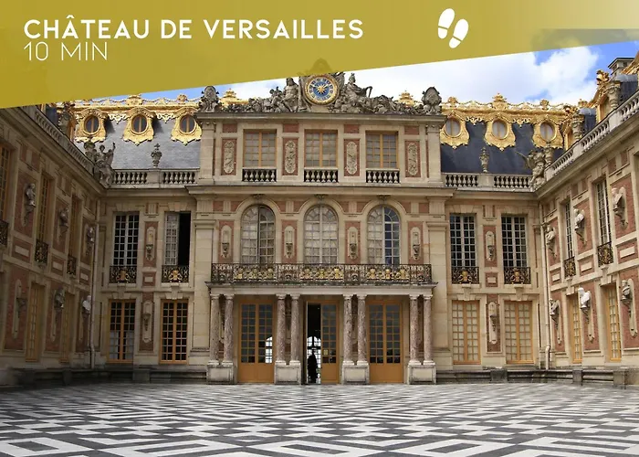 Le Courcillon Calme, Cour Privee & Proche Chateau Apartment